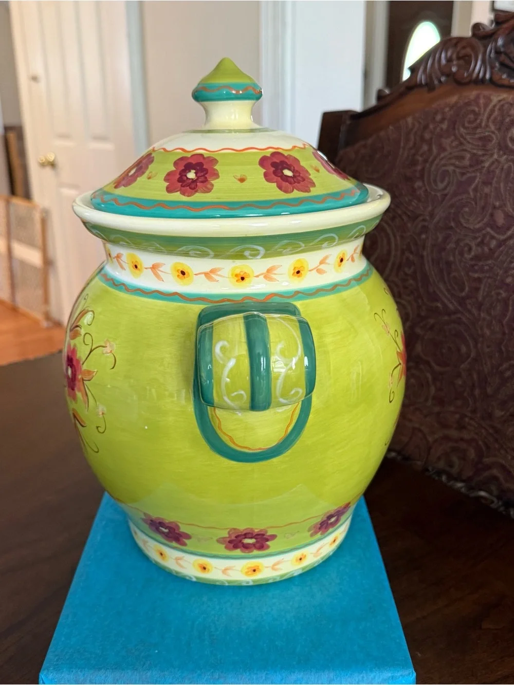 Pier 1 Hand-Painted Ceramic Cookie Jar Canister Lime Green Floral Lid w/Seal 12”